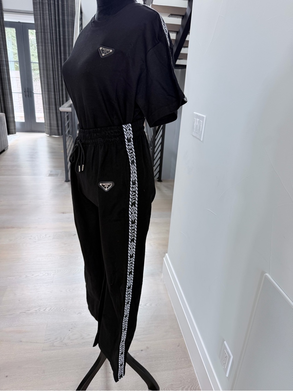 Black Wide-Leg Pants and matching Tee Set size S - Picture 8 of 11